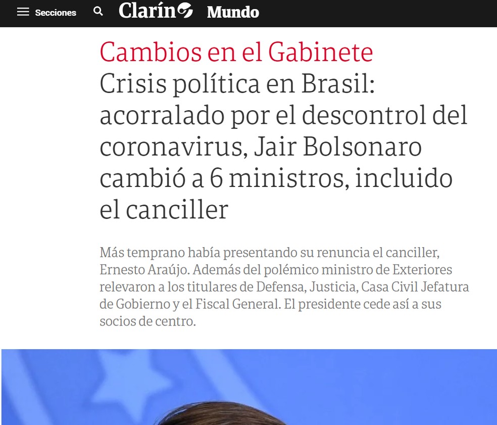 Clarín: imprensa internacional noticia reforma ministerial de Bolsonaro — Foto: Reprodução/Clarín