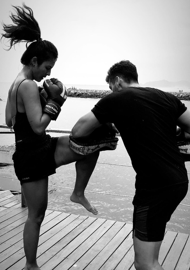 Poderosa! Yanna Lavigne treina muito e detona na luta (Foto: Reprodução/Instagram)