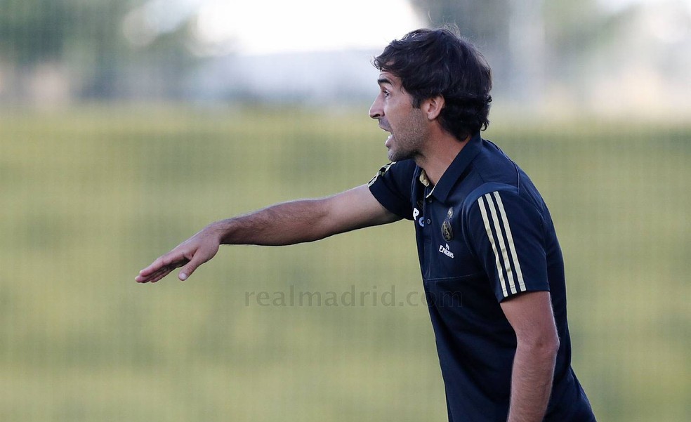 Raúl González, técnico do Real Madrid Castilla — Foto: Victor Carretero/Real Madrid