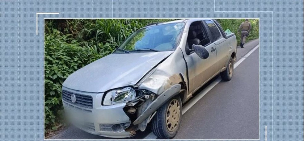 Caminhonete que atropelou policial em Taió — Foto: Maurício Samp/Rede Web TV
