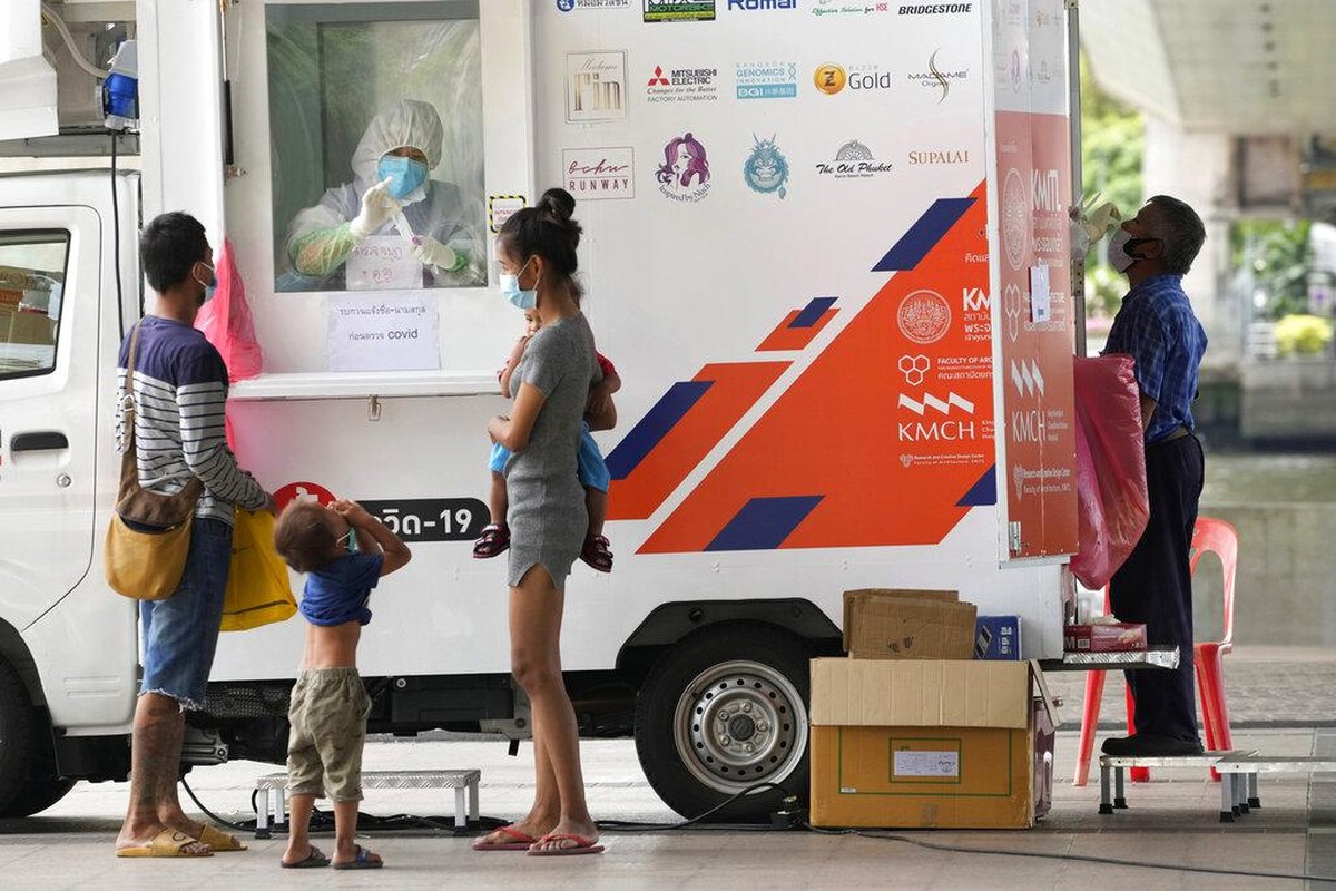 Tailândia limita venda de bebidas alcóolicas para conter ômicron