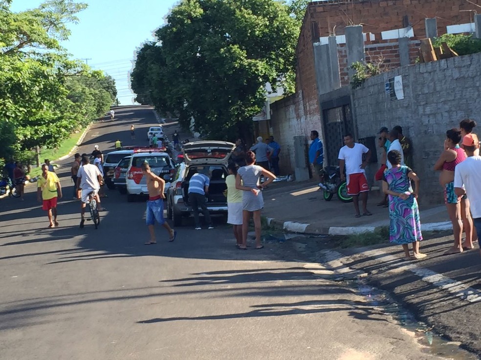 Rapaz foi assassinado no Jardim Brasil Novo, em Presidente Prudente (Foto: Mateus Tarifa/TV Fronteira)