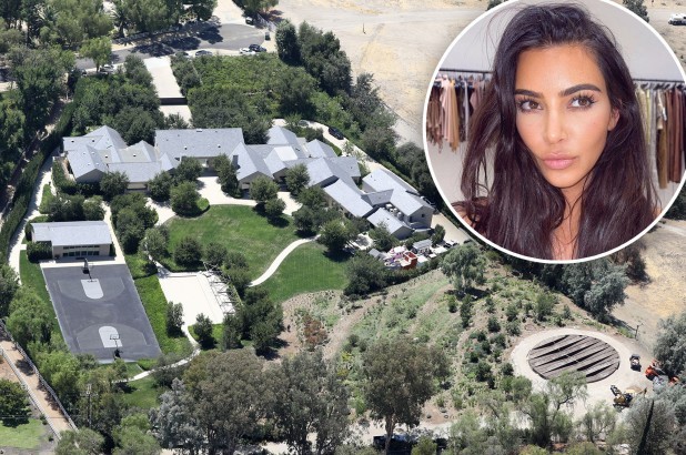 Imagem aérea da casa de Kim Kardashian (Foto: Reprodução / X17online.com e Instagram)
