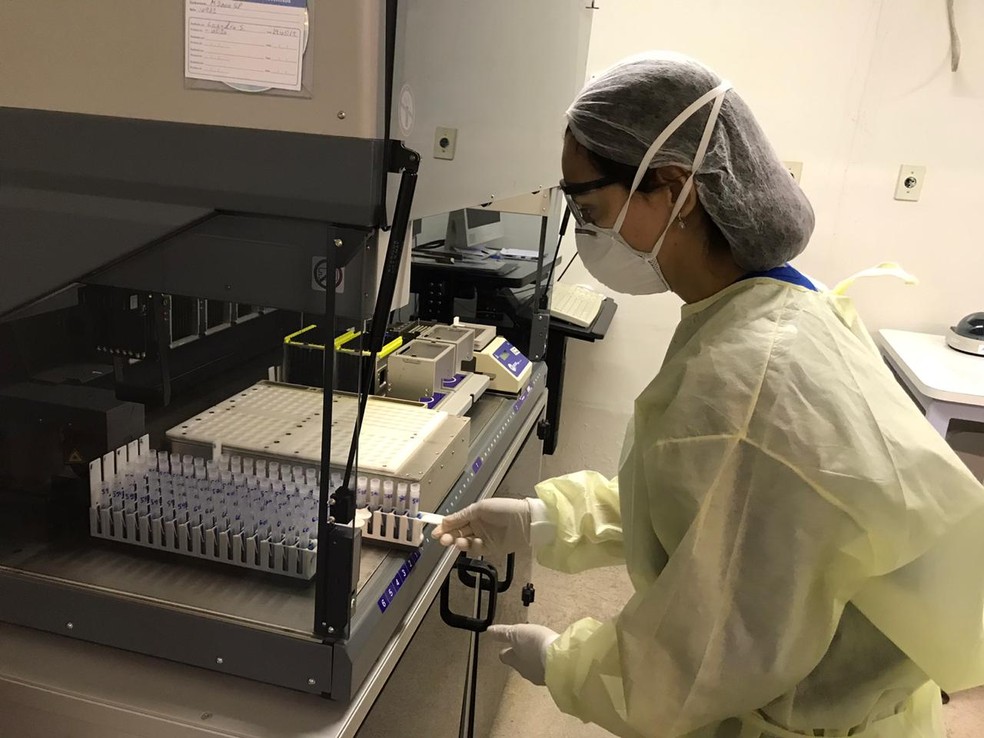 Laboratório Central do Rio Grande do Norte faz testes diários para o novo coronavírus - Covid-19.  — Foto: Ayrton Freire/Inter TV Cabugi