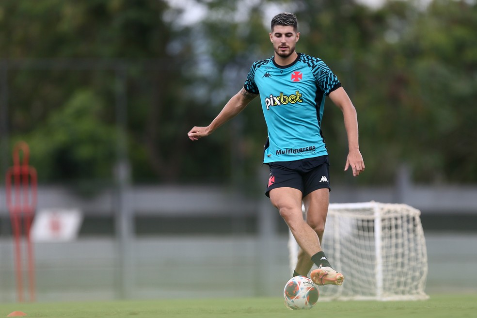 Pedro Raul entra na lista de contratações mais caras da história do Vasco | vasco | ge