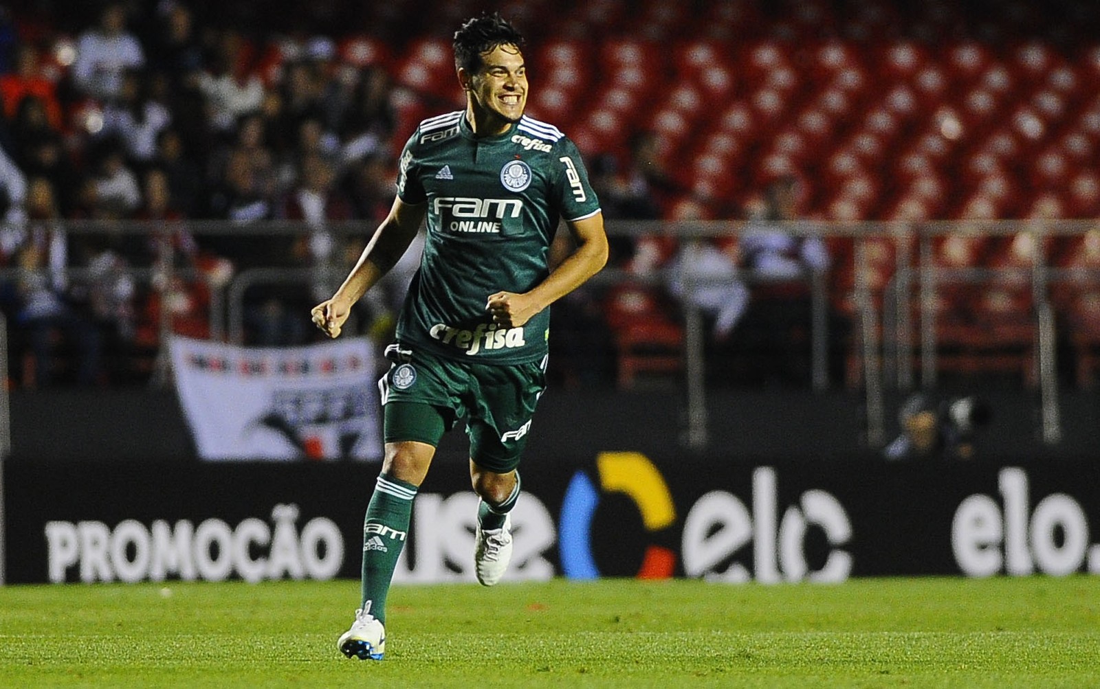 [COMENTE E DÊ SUA NOTA] Atuações do Palmeiras: Gómez e Deyverson usam a cabeça para acabar com tabu no Morumbi