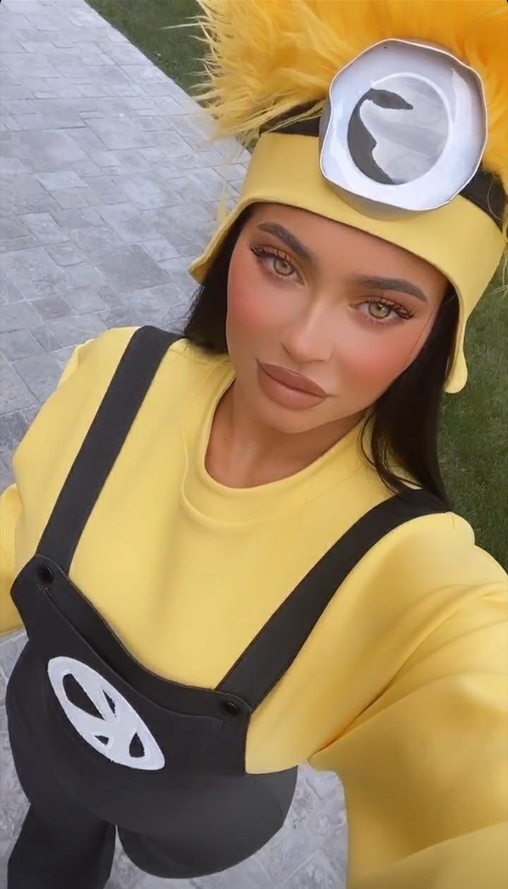 Kylie Jenner de Minion (Foto: Reprodução/Instagram)