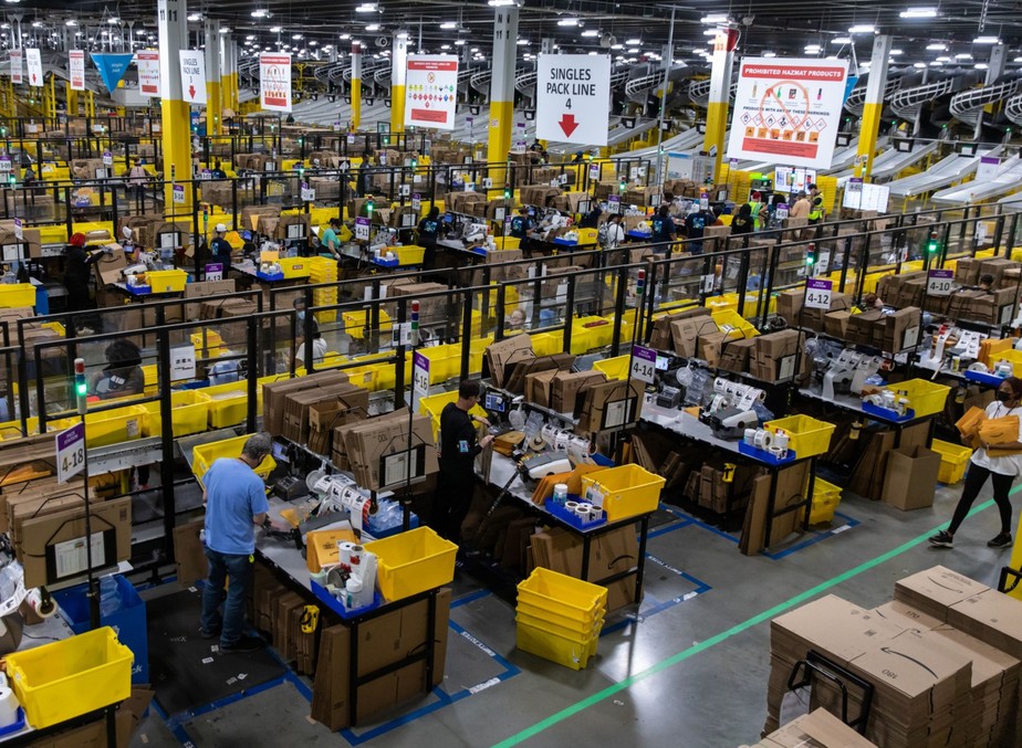 ‘Efeito Amazon’ puxa salários nos EUA