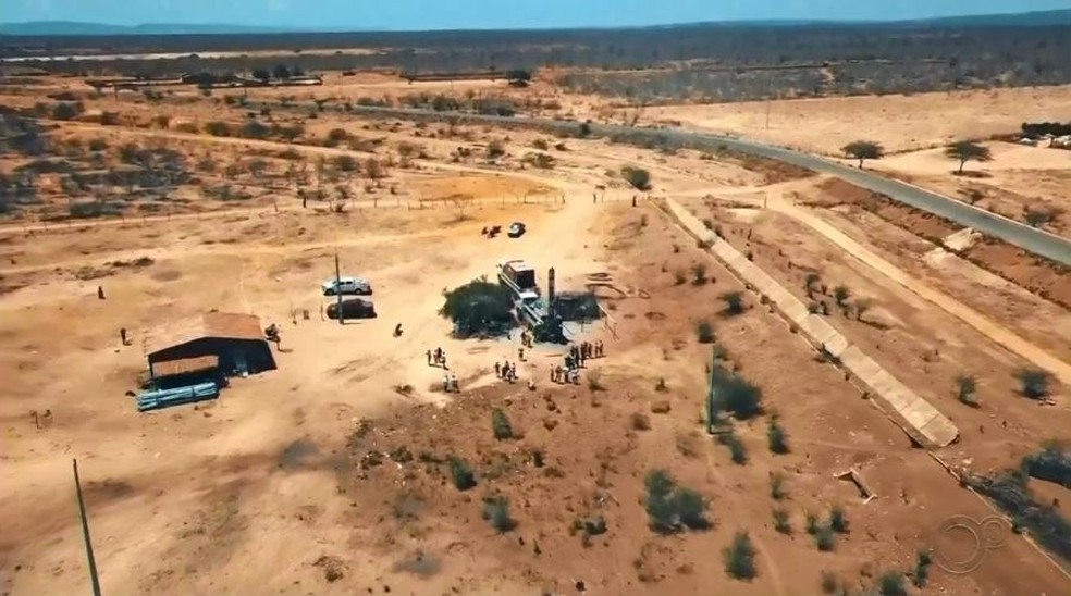 Série ‘Renovação’: projeto voluntário de Bauru perfura poços no sertão nordestino — Foto: TV TEM/Reprodução