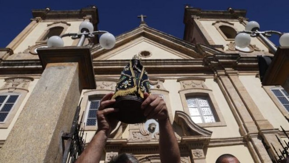 Autoria de escultura da santa j&aacute; foi identificada com diferentes vers&otilde;es &mdash; Foto: Foto: Paulo Pinto/FotosPublicas