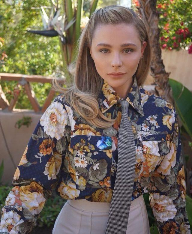 Gotta have Chlomo — Chloë Grace Moretz leaving Gracias Madre