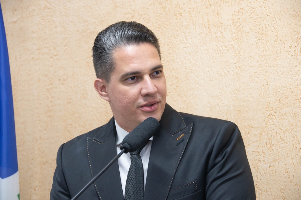 Vereador Anderson Pereira (PSDB), de Limeira: ele nega ter "f&oacute;rmula" para conseguir testes a quem busca seu gabinete &mdash; Foto: C&acirc;mara Municipal de Limeira