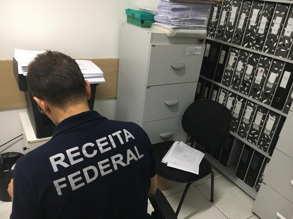 23 mandados de busca e apreensÃ£o e 10 de mandados de prisÃ£o temporÃ¡ria foram expedidos â€” Foto: Receita Federal do Brasil