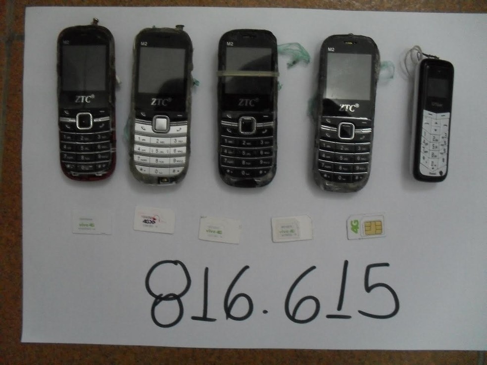 Presos escondiam celulares dentro do corpo, em Presidente Bernardes (Foto: SAP/Cedida)