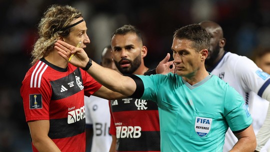 Flamengo se irrita com a Fifa em relação à arbitragem do Mundial, mas não age nos bastidores