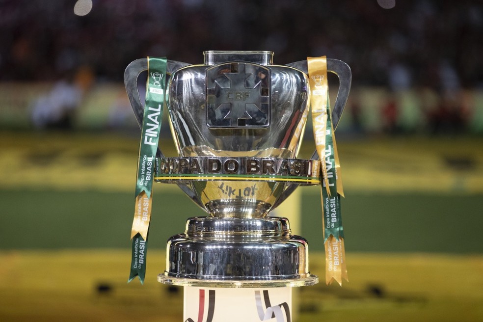 Taça da Copa do Brasil: 32 times seguem na disputa pelo título — Foto:  Lucas Figueiredo/CBF