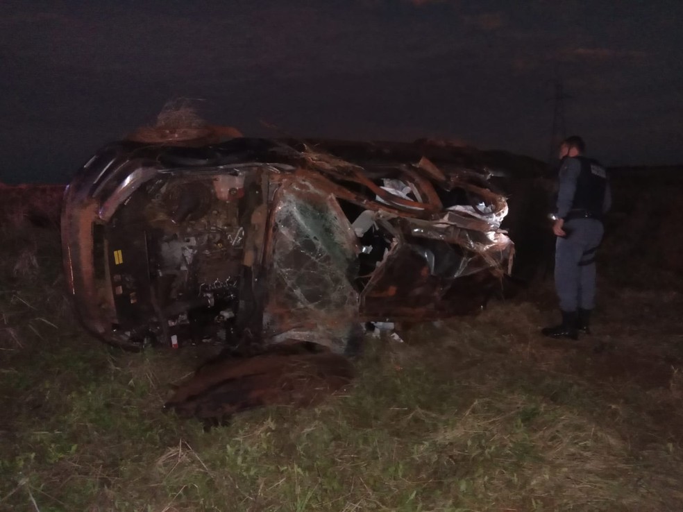 Acidente aconteceu na madrugada — Foto: Divulgação