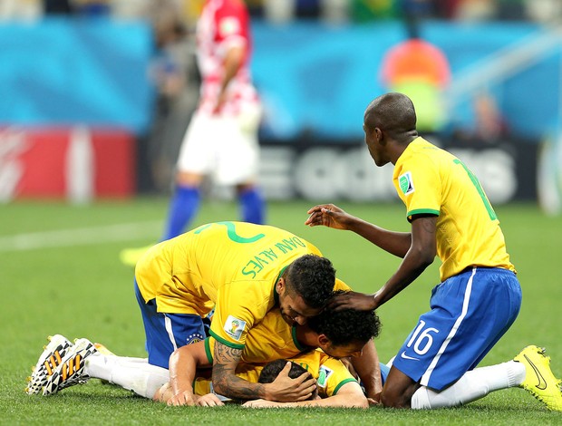 Oscar comemora gol do Brasil contra a Croácia (Foto: Jefferson Bernardes / Vipcomm)