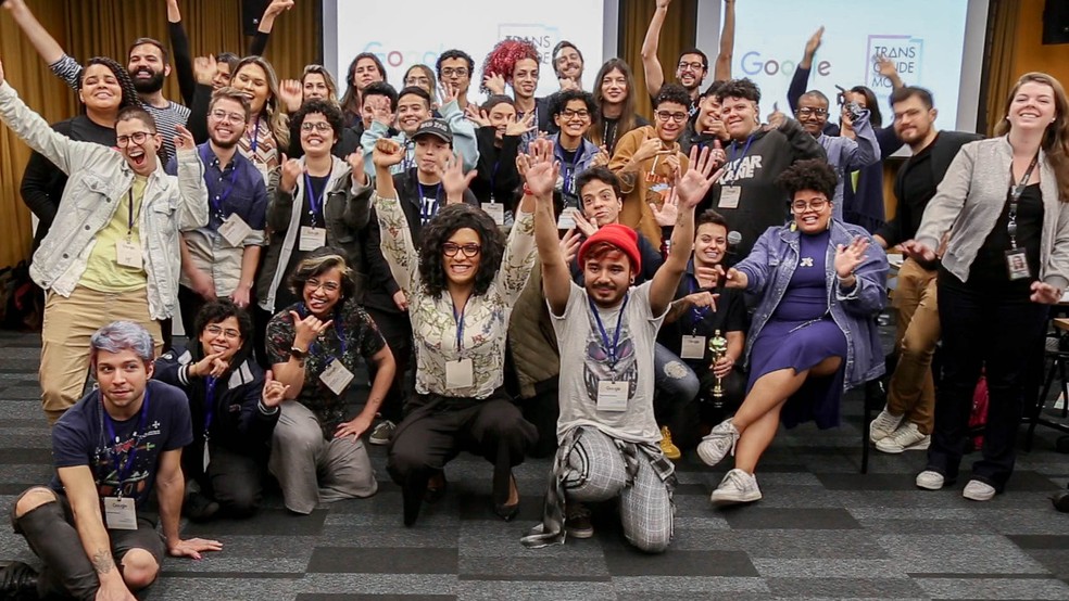 Gabriela em evento do Comuto, programa de desenvolvimento profissional da Transcendemos — Foto: Divulgação