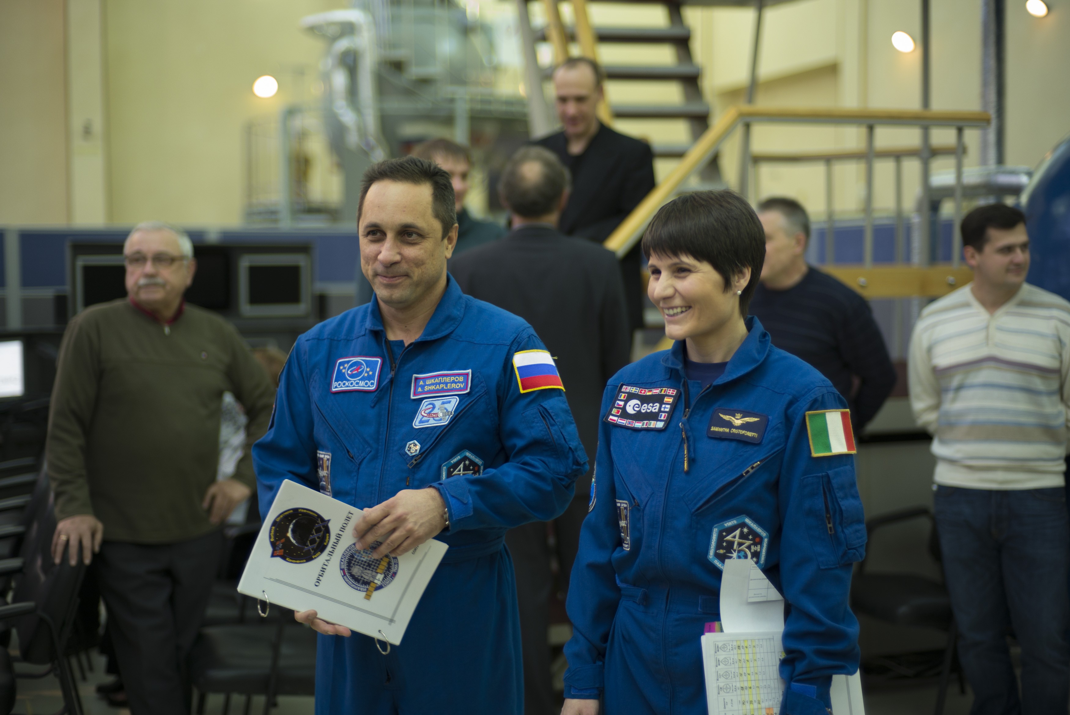 Samantha Cristoforetti e Anton Shkaplerov, da Roscosmos, em treinamento realizado em 2014 (Foto: ESA)