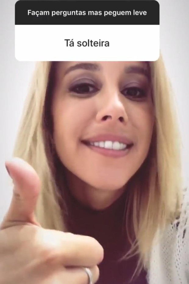 Fã pergunta se Cris Dias está solteira e ela confirma (Foto: Reprodução/Instagram)
