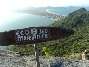 Mirante e Trilha do Morro do Macaco em Bombinhas: Conheça e se encante -  Morada Baden Baden