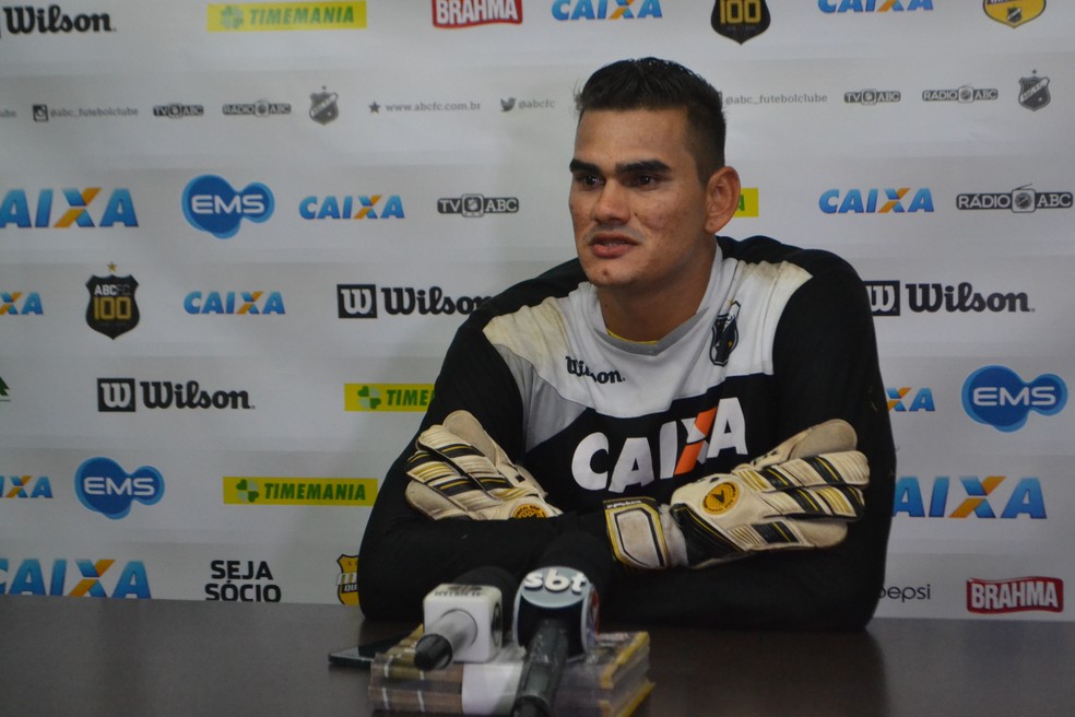 Saulo retorna ao ABC apÃ³s defender o clube em 2015 â?? Foto: Jocaff Souza/GloboEsporte.com