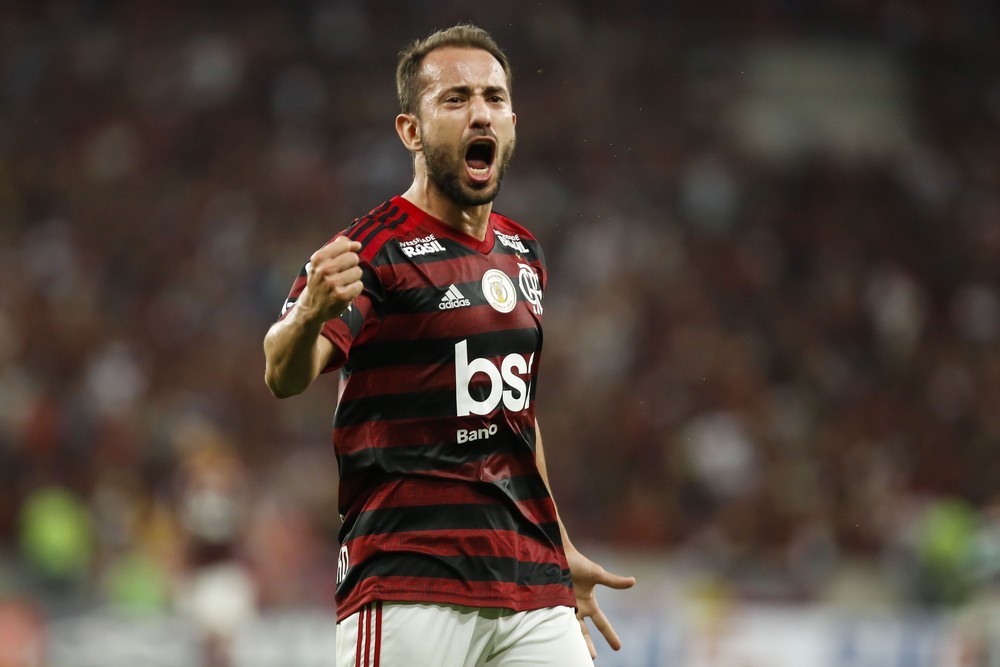GOOOOLLLLLL!!! Everton Ribeiro faz o segundo e aumenta o marcador para o Flamengo