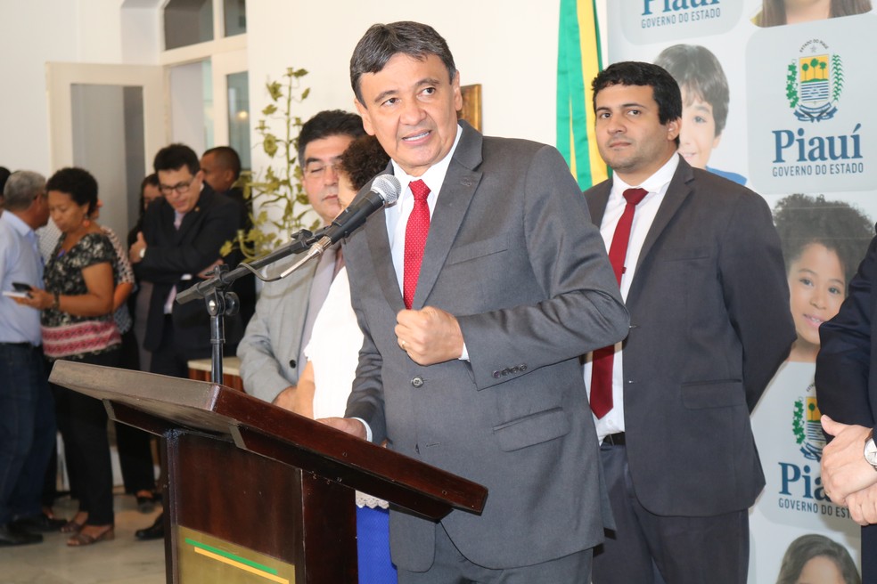 Resultado de imagem para diretores dos hospitais regionais a cargo do wellington dias
