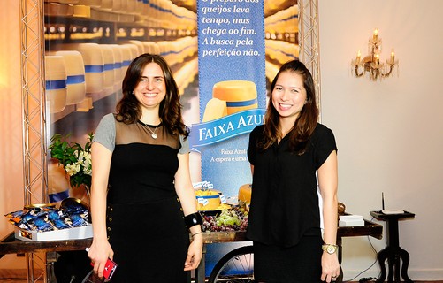 Letícia Sauma e Ana Carolina Honda, da Vigor, empresa que comercializa a marca Faixa Azul