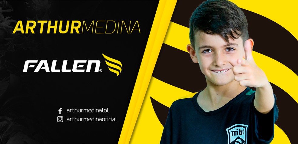Com apenas oito anos, Arthur Medina já tem contrato firmado com a marca que leva o nome do player de CS:GO, Gabriel “FalleN” Toledo — Foto: Reprodução/Facebook/ArthurMedina