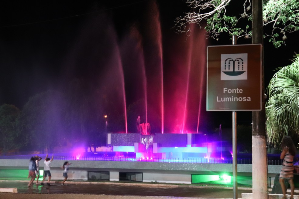 Prefeitura de Paraguaçu Paulista não deu prazo para restabelecer a energia na Praça da Fonte Luminosa — Foto: Prefeitura de Paraguaçu Paulista/Divulgação/Arquivo