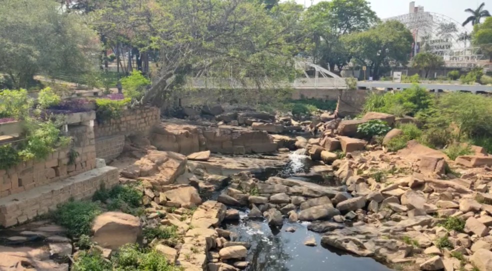 Sem chuvas, nível do Rio Tietê volta a cair em Salto — Foto: Divulgação/Prefeitura de Salto