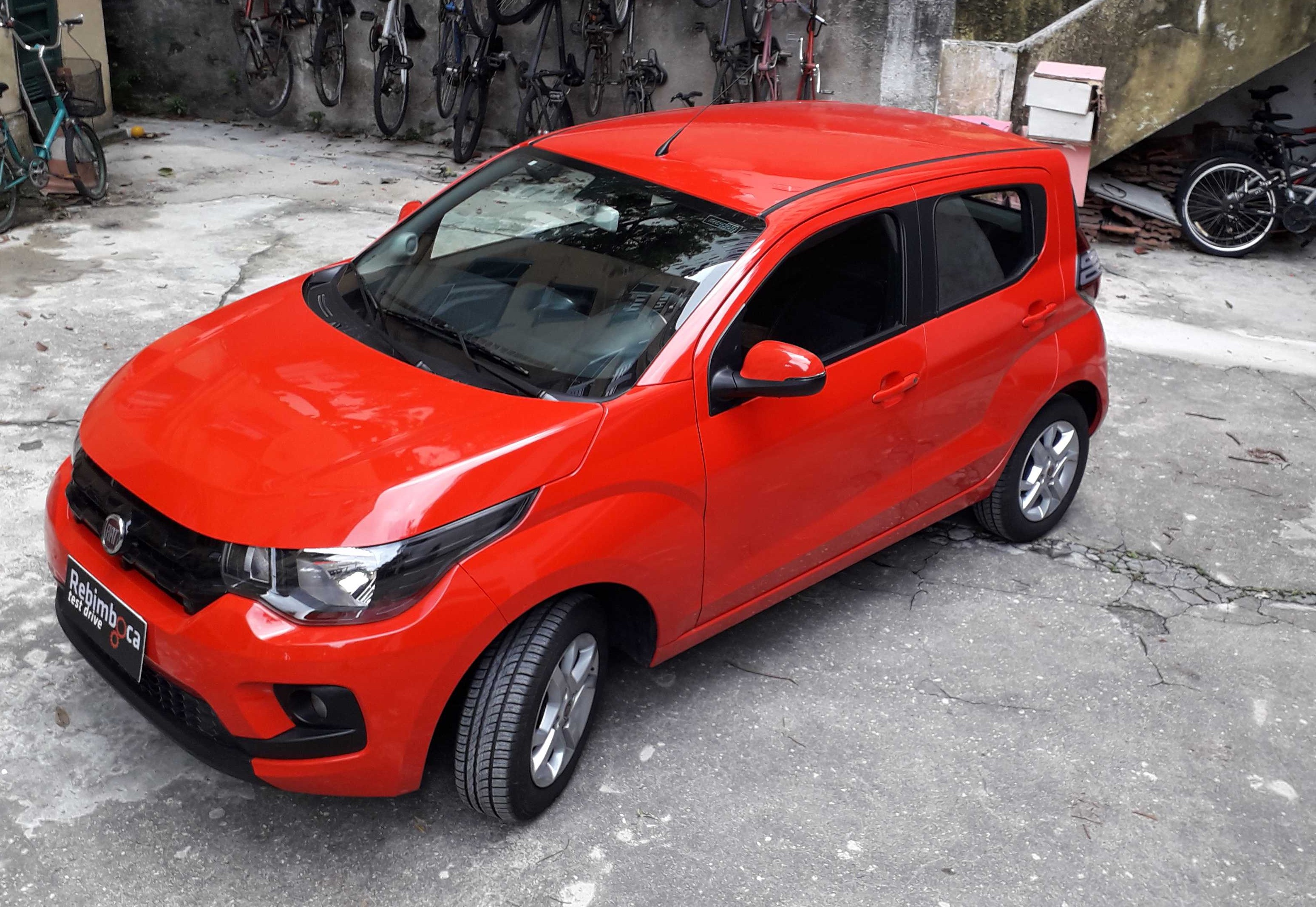 Vida minimalista: sete dias com o Fiat Mobi Drive 2020 ...