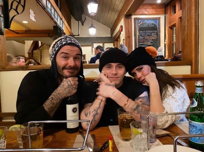David, Brooklyn e Victoria Beckham  (Foto: Instagram)