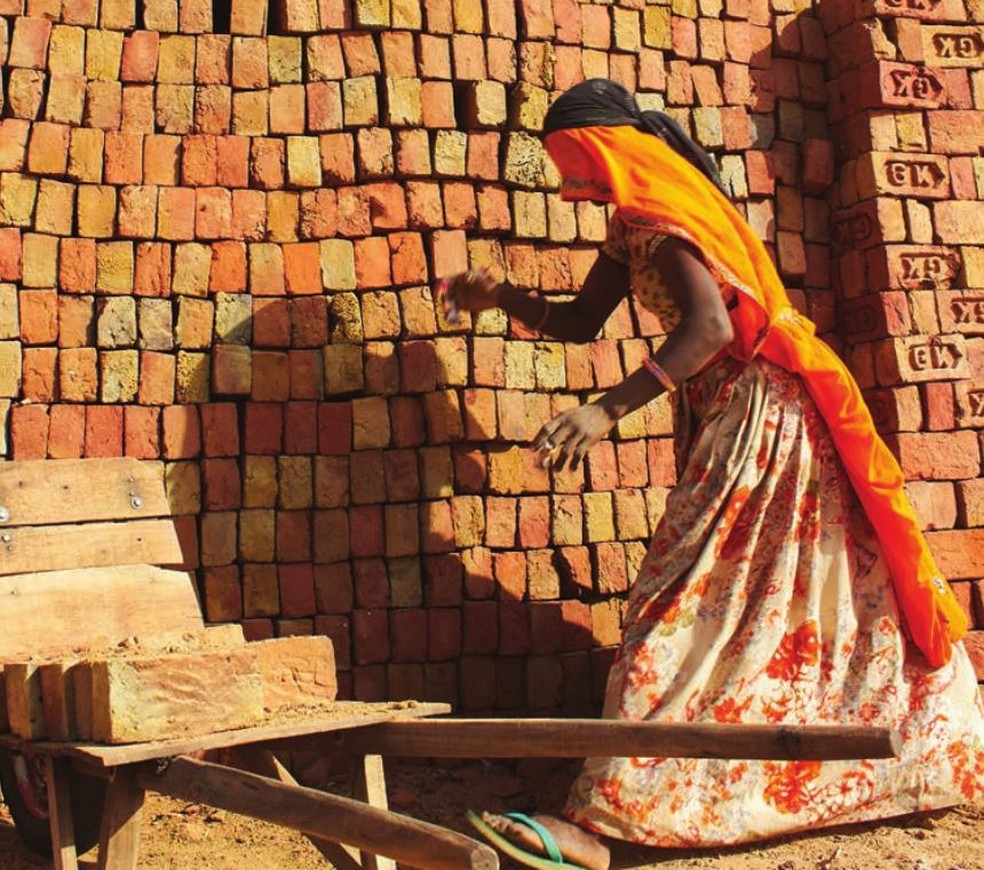 Relatório aponta desigualdade de gênero no trabalho forçado — Foto: ILO/Global Estimates of Modern Slavery