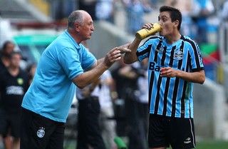 Lateral do Grêmio saúda interesse do Boca e não descarta transferência