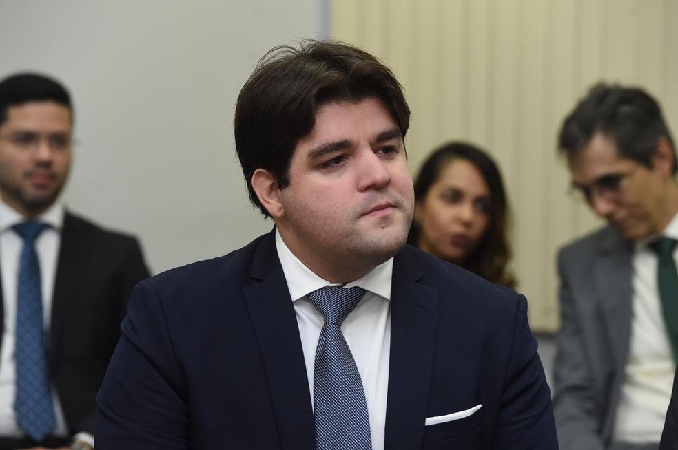 Juiz concede perdão judicial a réu que, ao dar marcha à ré em carro matou filha de dois anos de idade — Foto: TJ-AM