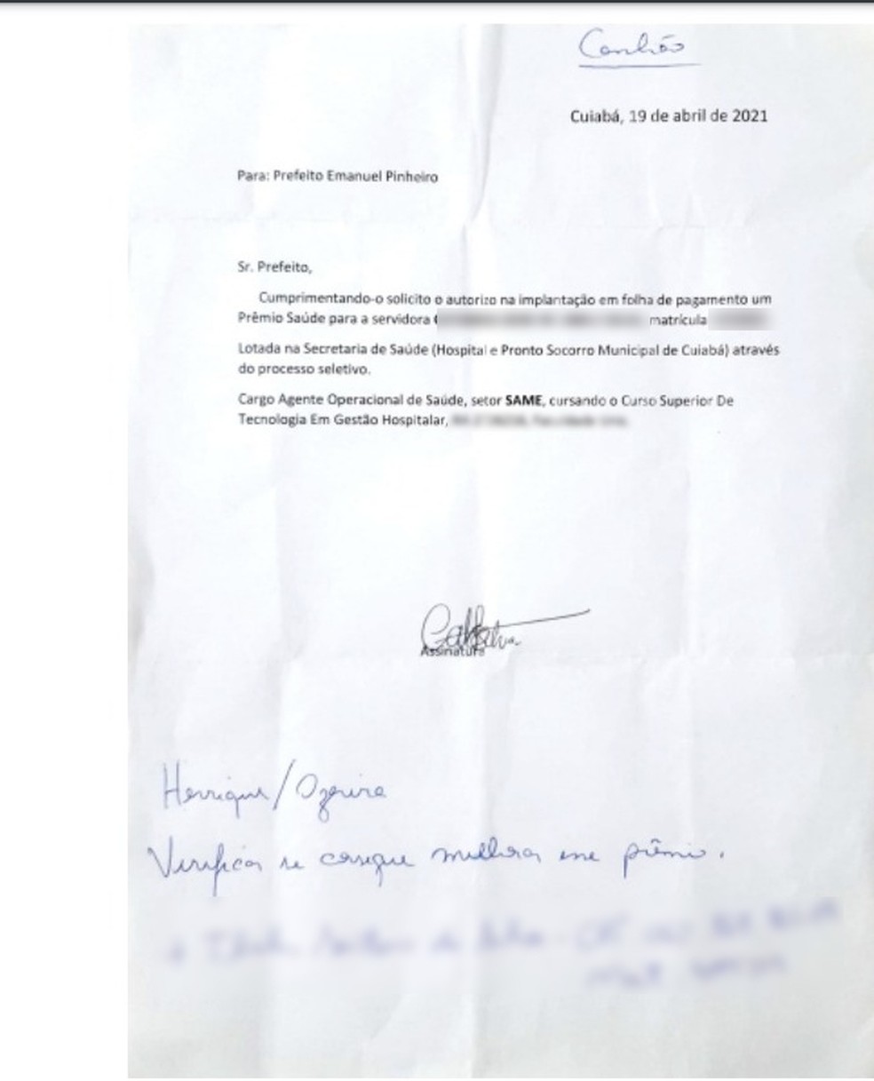 Foram apreendidos documentos impresso com anotações escritas à caneta com pedido de aumento de prêmio e 'canhão'.  — Foto: Reprodução/MPE