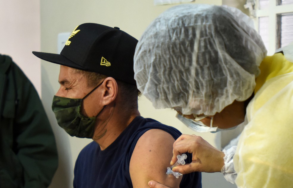 vacina covid 19 campinas abre agendamento para pessoas acima de 25 anos a partir desta terca campinas e regiao g1