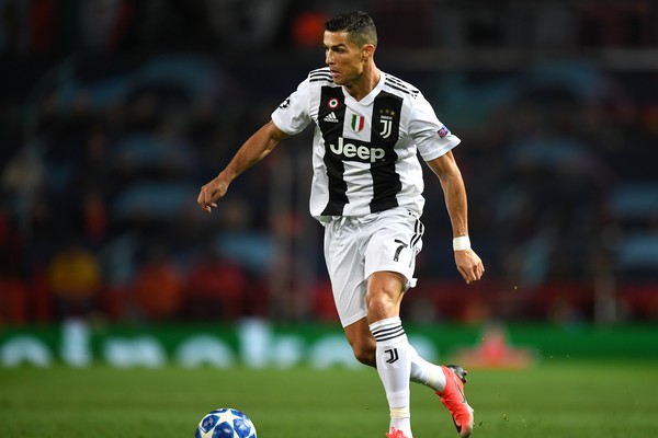O craque português Cristiano Ronaldo em ação pela Juventus (Foto: Getty Images)
