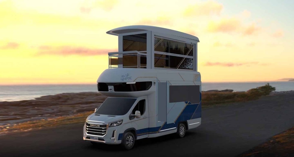 Motorhome com dois andares tem elevador e custa R$ 2,3 milhões — Foto: Divulgação