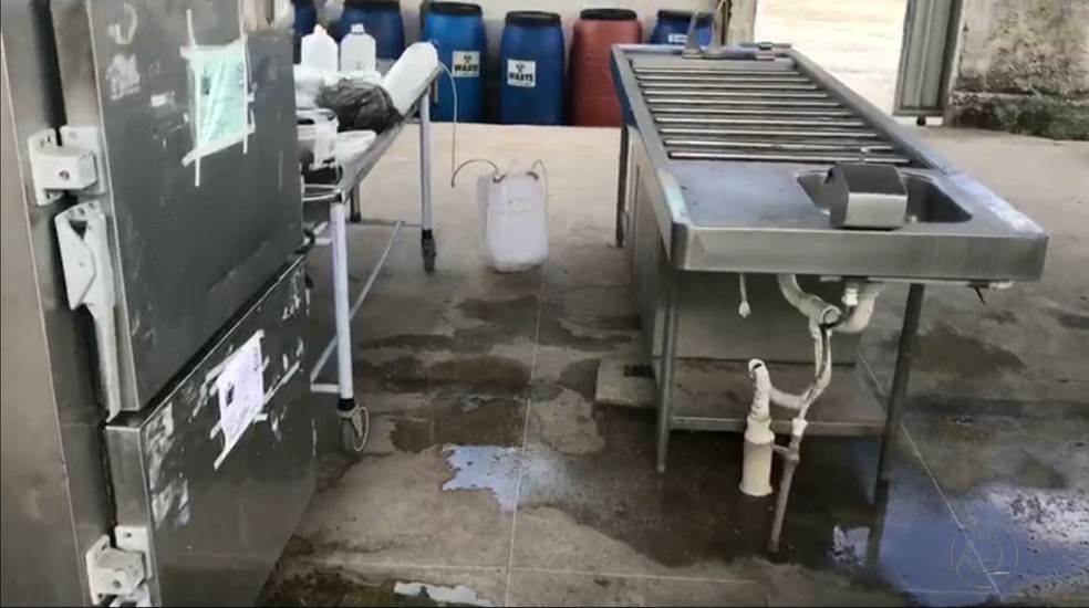 Líquido cadavérico fica exposto no IPC e pode atingir o lençol freático, em João Pessoa, segundo MPT (Foto: Reprodução/TV Cabo Branco/Arquivo)