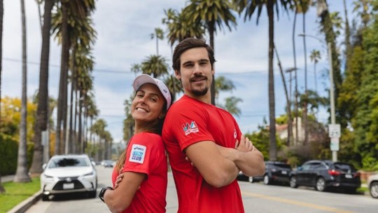 Carol Barcellos e Nicolas Prattes treinam para maratona de Los Angeles, nos EUA