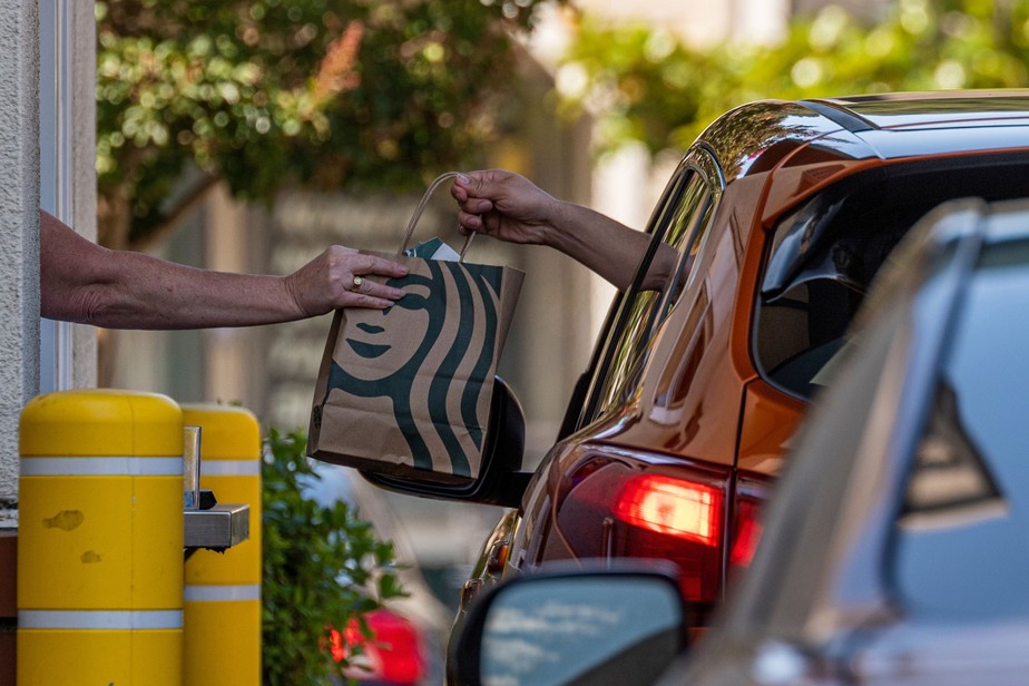 Starbucks esá investindo US$ 450 milhões para reformas suas lojas nos EUA