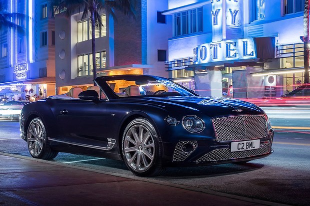 Bentley Continental Gt Traz Novo V8 De 550 Cv E Ostenta