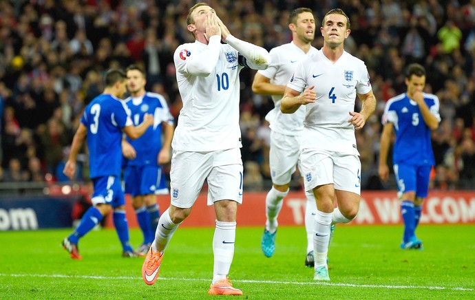 Na Eurocopa, Inglaterra e Escócia brigam no campo e nas urnas