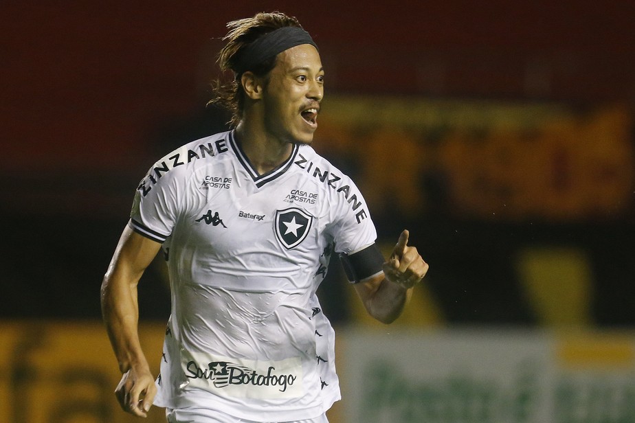 Keisuke Honda jogou no Botafogo em 2020