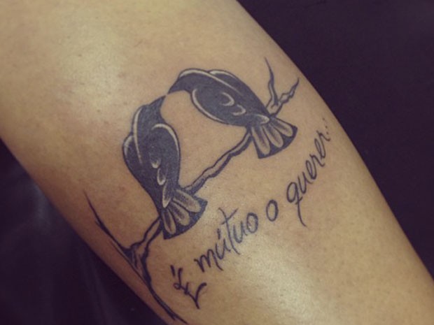 tatuagem pássaros  Frases para tatuagem feminina, Frases para