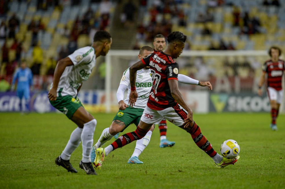 Bruno Henrique sofreu grave lesão durante Flamengo x Cuiabá — Foto: Marcelo Cortes/Flamengo